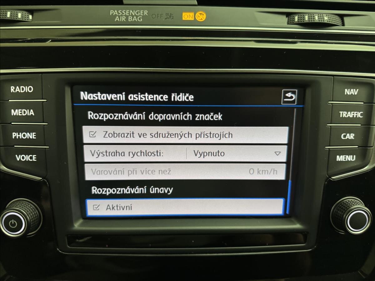 Volkswagen Touran MPV 2,0 l 110 kw