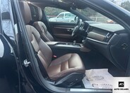Volvo V90 28