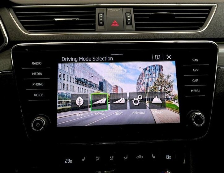 Škoda Superb Kombi 2,0 l 147 kw