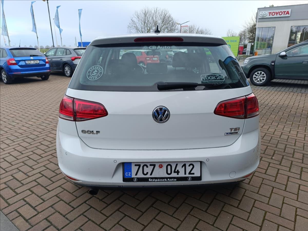 Volkswagen Golf Hatchback 1,2 l 81 kw