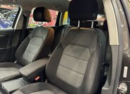 Volkswagen Passat Kombi 2,0 l 103 kw