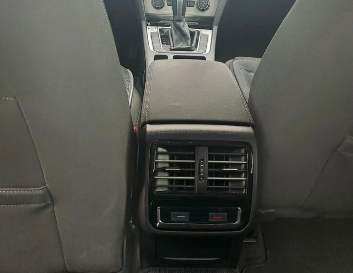 Volkswagen Passat Kombi 2,0 l 110 kw