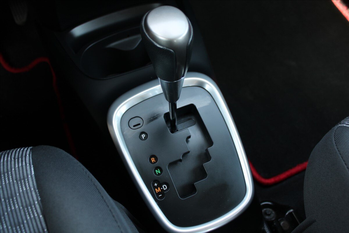 Toyota Yaris Hatchback 1,3 l 73 kw