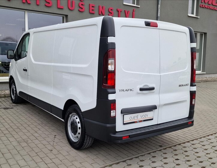 Renault Trafic Skříň 2,0 l 107 kw