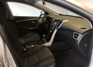 Hyundai i30 12