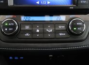 Toyota RAV4 SUV / Terénní 2,5 l 114 kw