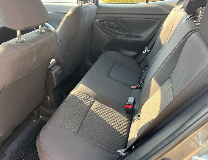 Toyota Yaris Cross SUV / Terénní 1,5 l 68 kw