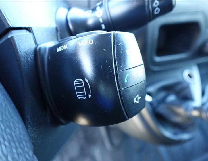 Opel Movano Ostatní 2,3 l 110 kw