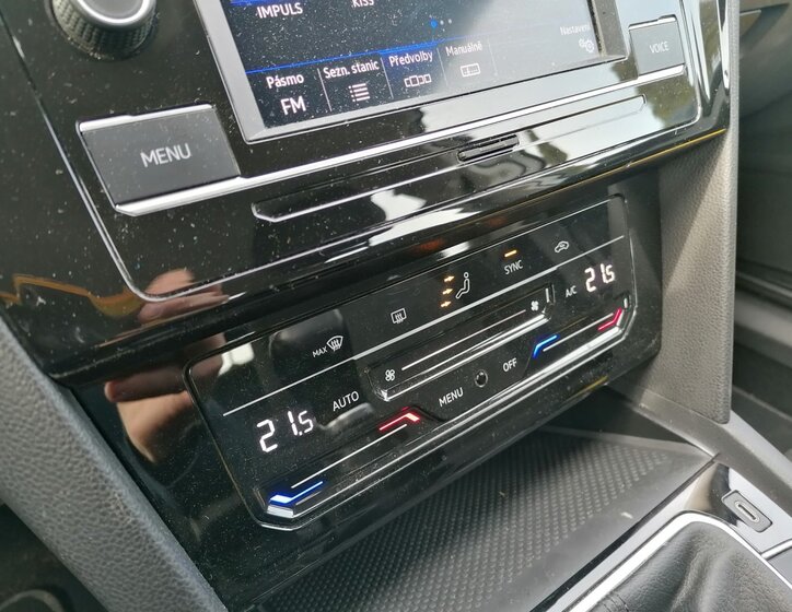 Volkswagen Passat Sedan / Limuzína 1,5 l 110 kw