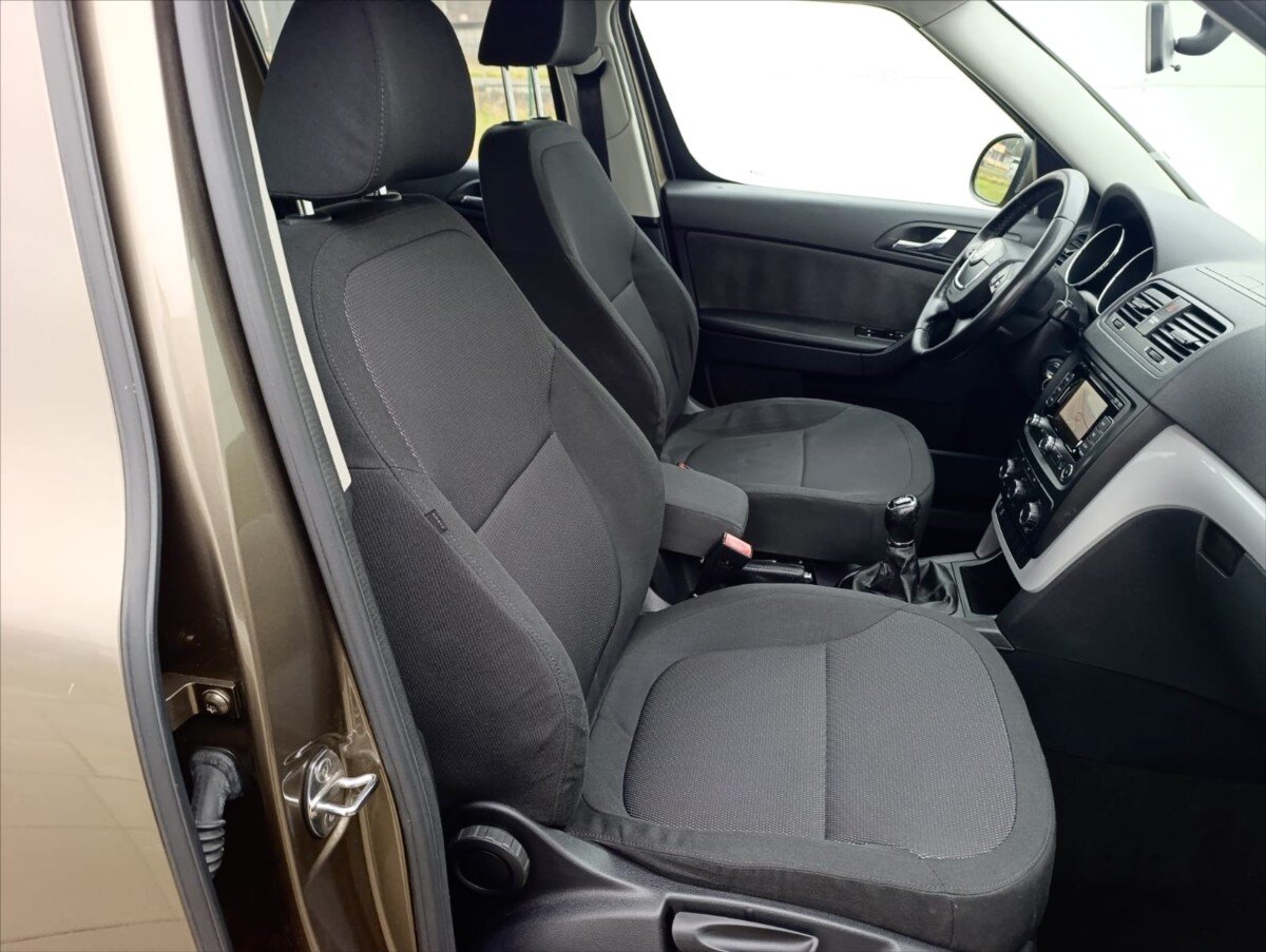 Škoda Yeti SUV / Terénní 1,6 l 77 kw