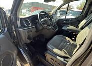 Ford Tourneo Custom 20