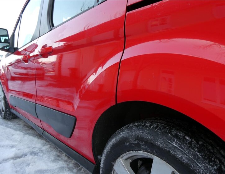 Ford Tourneo Connect 12