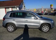 Volkswagen Tiguan SUV 2,0 l 103 kw