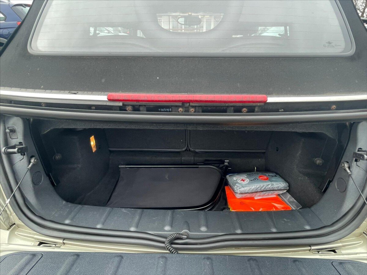 Mini Cooper Kabriolet 1,6 l 85 kw