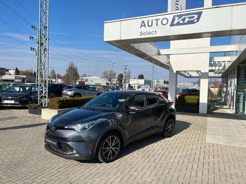 Toyota C-HR SUV / Terénní 1,8 l 72 kw