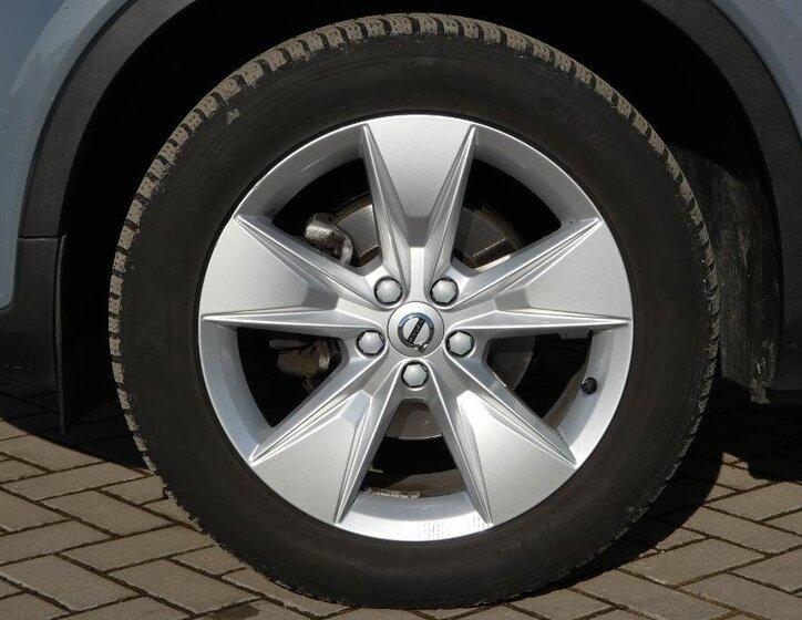 Volvo XC40 SUV / Terénní 1,5 l 95 kw