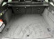 Land Rover Range Rover Velar SUV / Terénní 2,0 l 150 kw