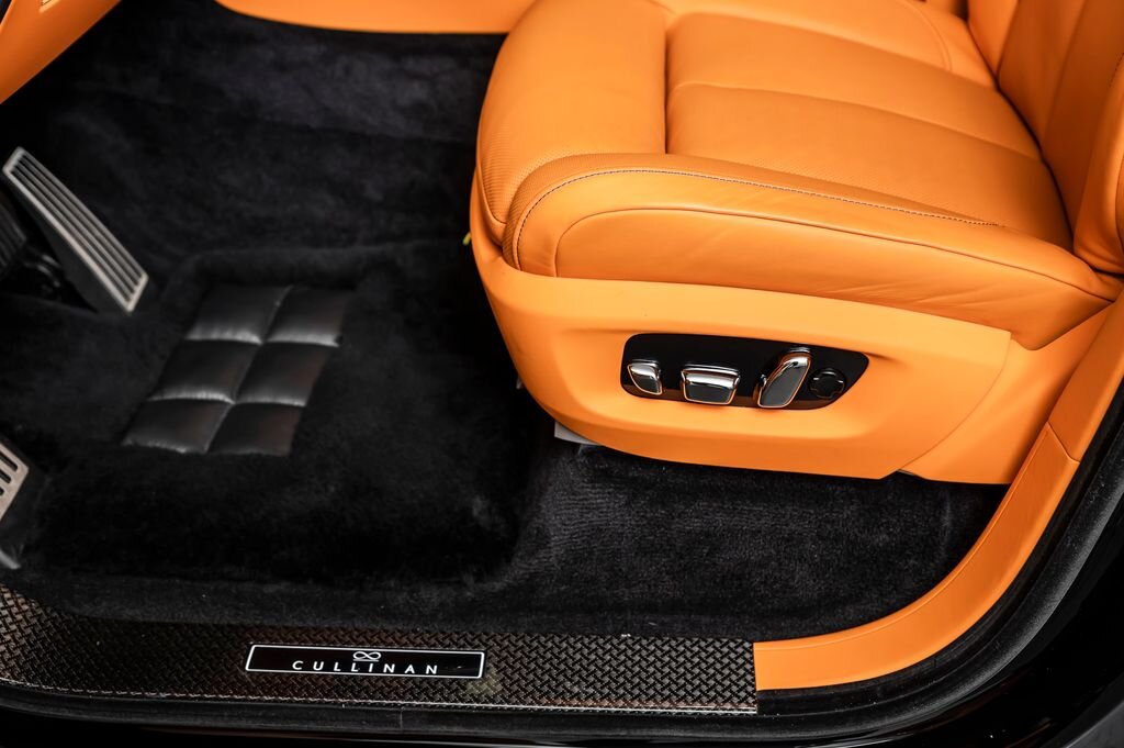 Rolls-Royce Cullinan SUV 6,7 l 441 kw