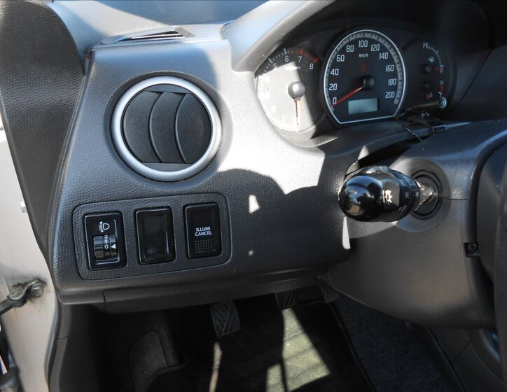 Suzuki Swift Hatchback 1,3 l 67 kw