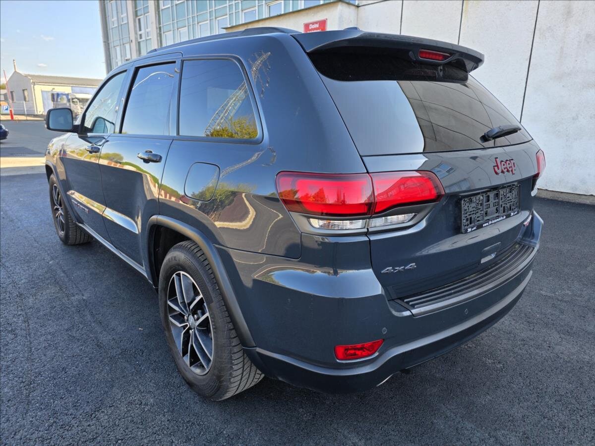 Jeep Grand Cherokee SUV / Terénní 3,0 l 184 kw