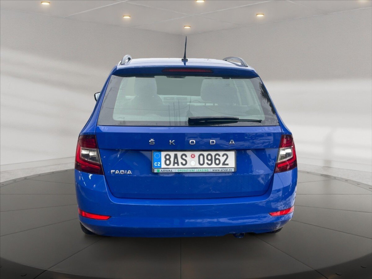 Škoda Fabia Kombi 999,0 70 kw
