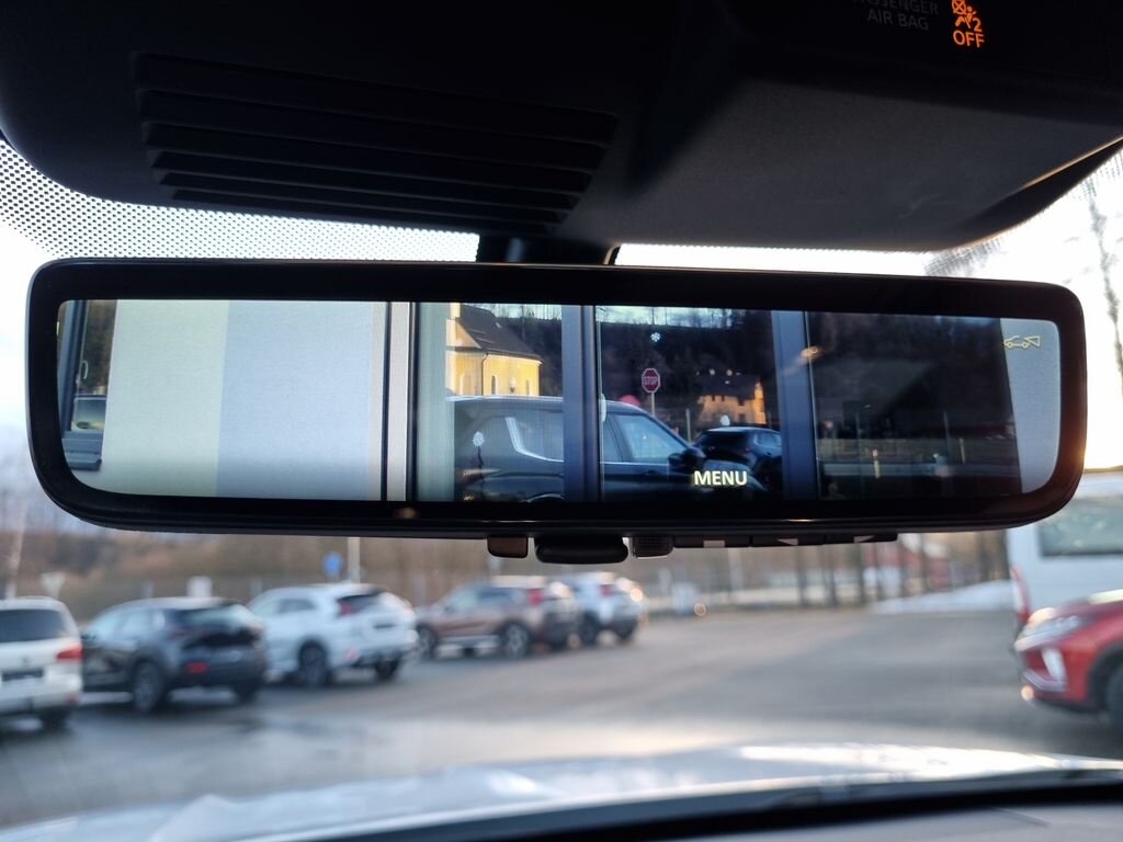 Mitsubishi Outlander SUV 2,4 l 225 kw