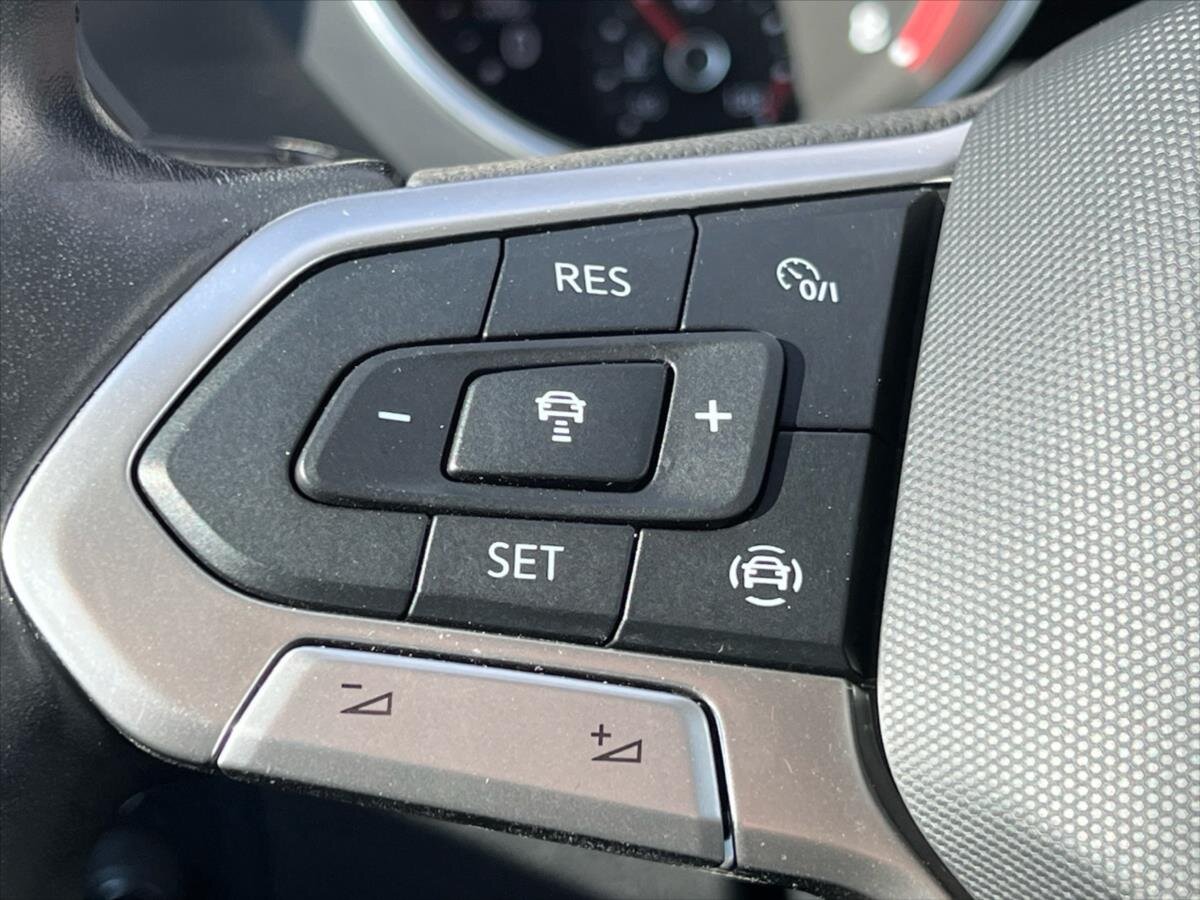 Volkswagen Tiguan SUV 1,5 l 110 kw