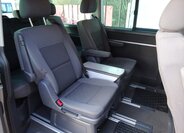 Volkswagen Multivan 15