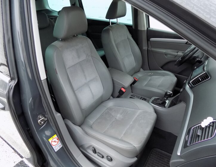 Volkswagen Sharan 16