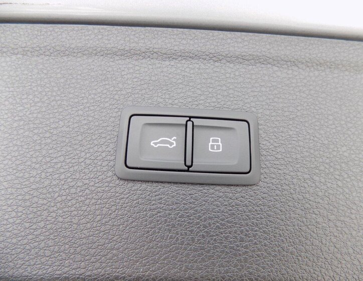 Audi Q5 SUV 2,0 l 140 kw