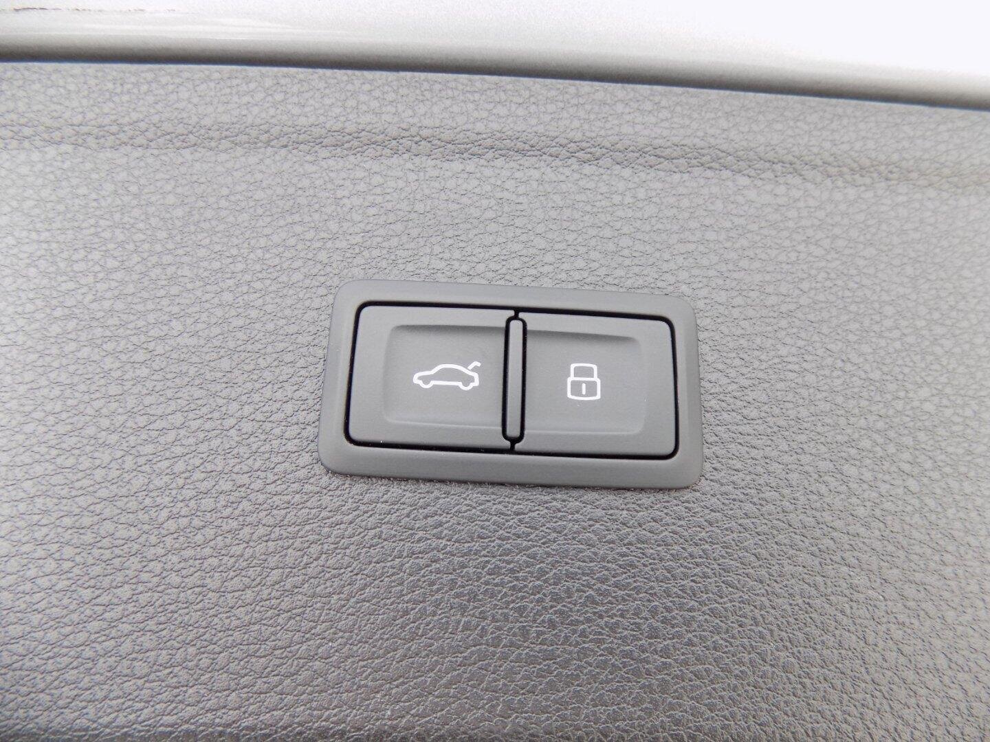 Audi Q5 SUV 2,0 l 140 kw