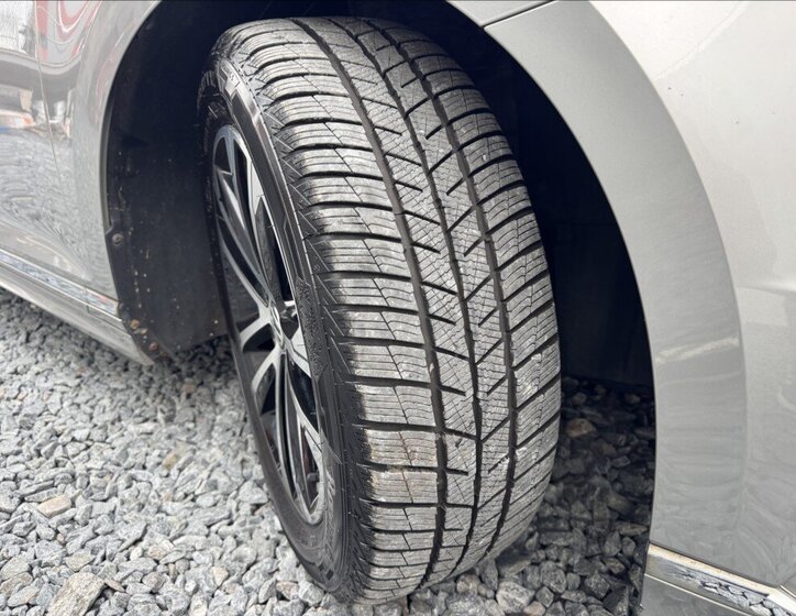 Volkswagen Passat 47