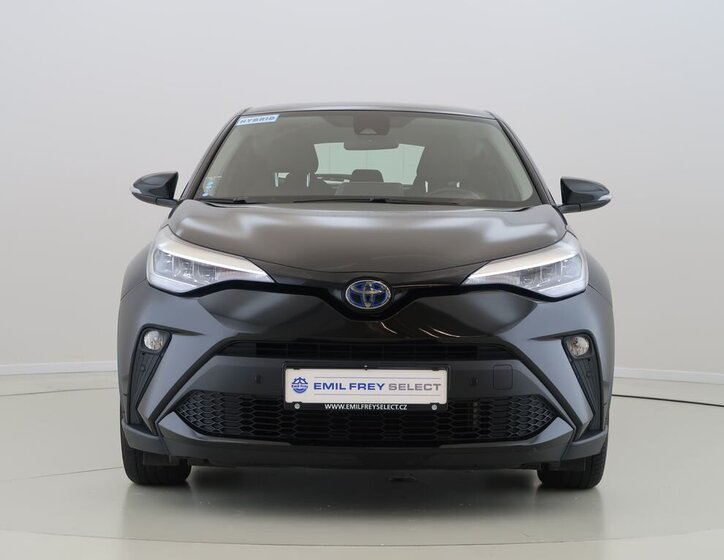 Toyota C-HR 2