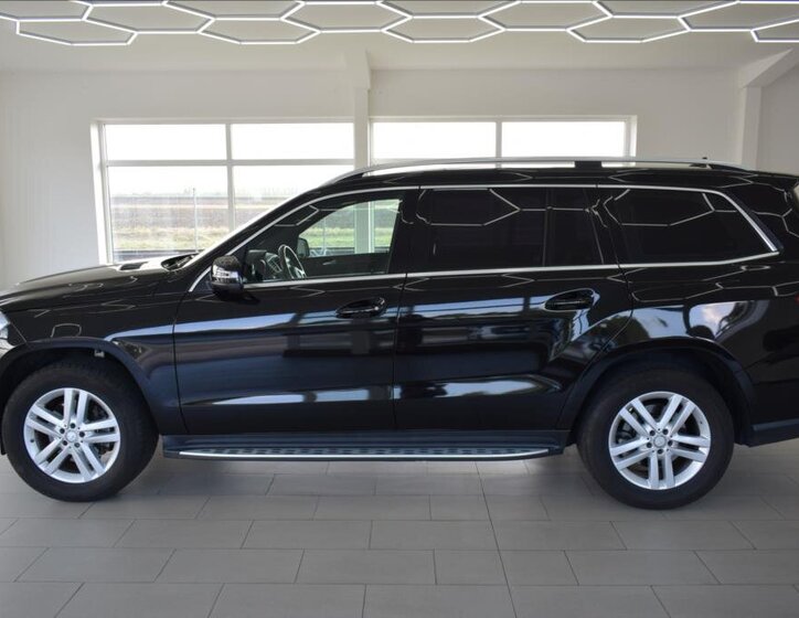 Mercedes-Benz GL SUV 3,0 l 190 kw