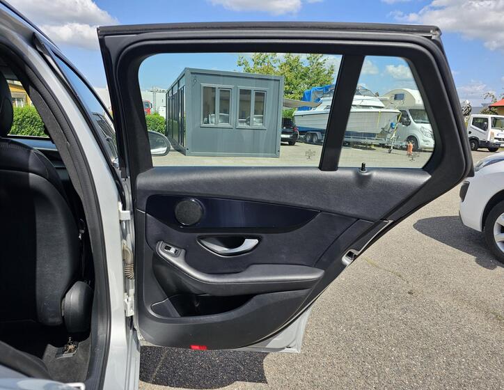 Mercedes-Benz Třídy C 37