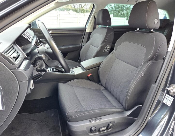 Škoda Superb Kombi 2,0 l 110 kw