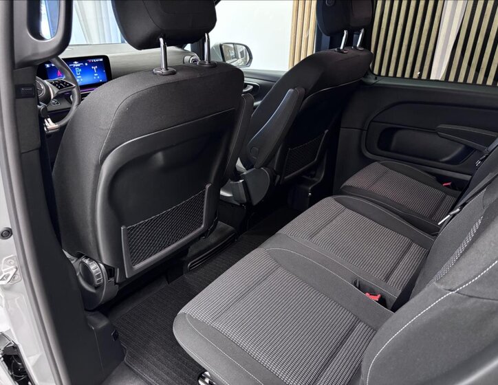 Mercedes-Benz Třídy V Kombi 2,0 l 174 kw