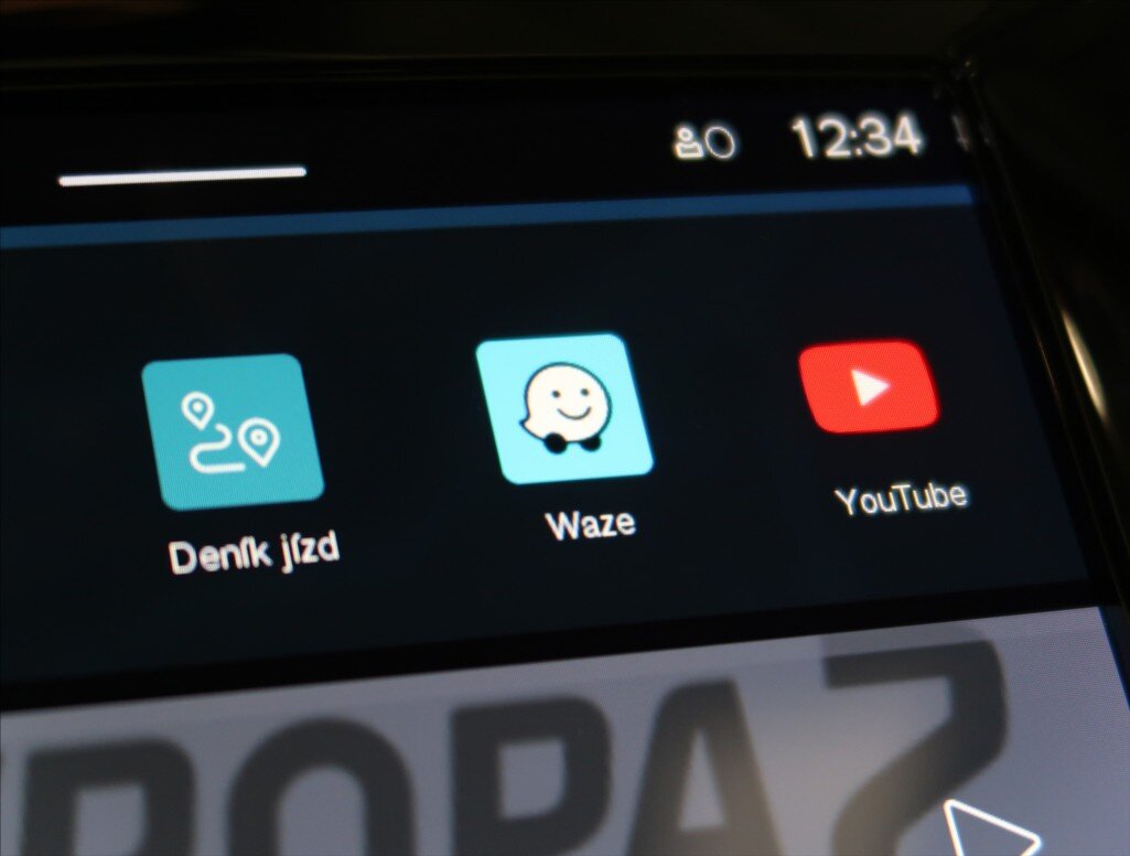 Volvo S60 Sedan / Limuzína 2,0 l 184 kw