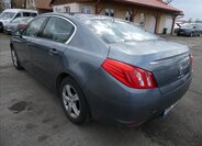 Peugeot 508 Sedan / Limuzína 1,6 l 115 kw