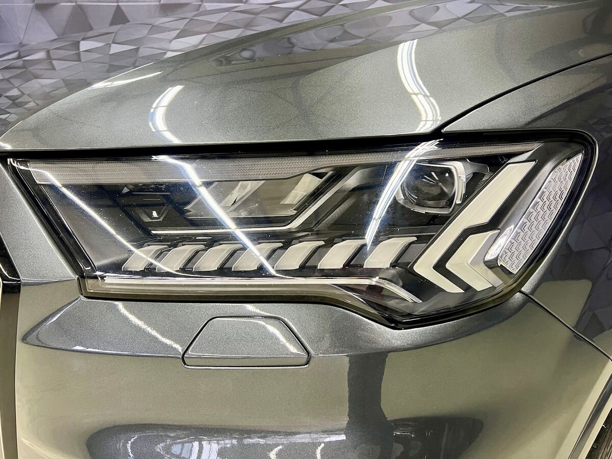 Audi Q7 SUV 3,0 l 210 kw