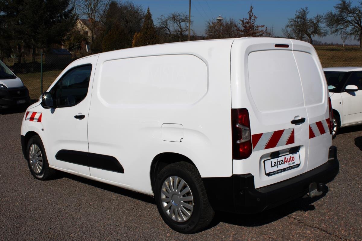 Opel Combo Skříň 1,5 l 96 kw