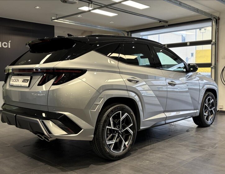 Hyundai Tucson SUV 1,6 l 110 kw