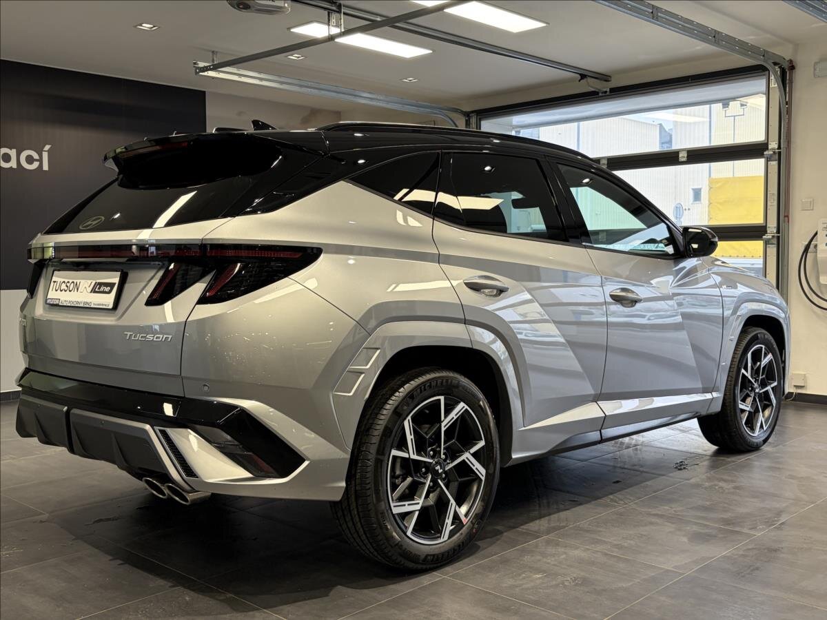 Hyundai Tucson SUV 1,6 l 110 kw