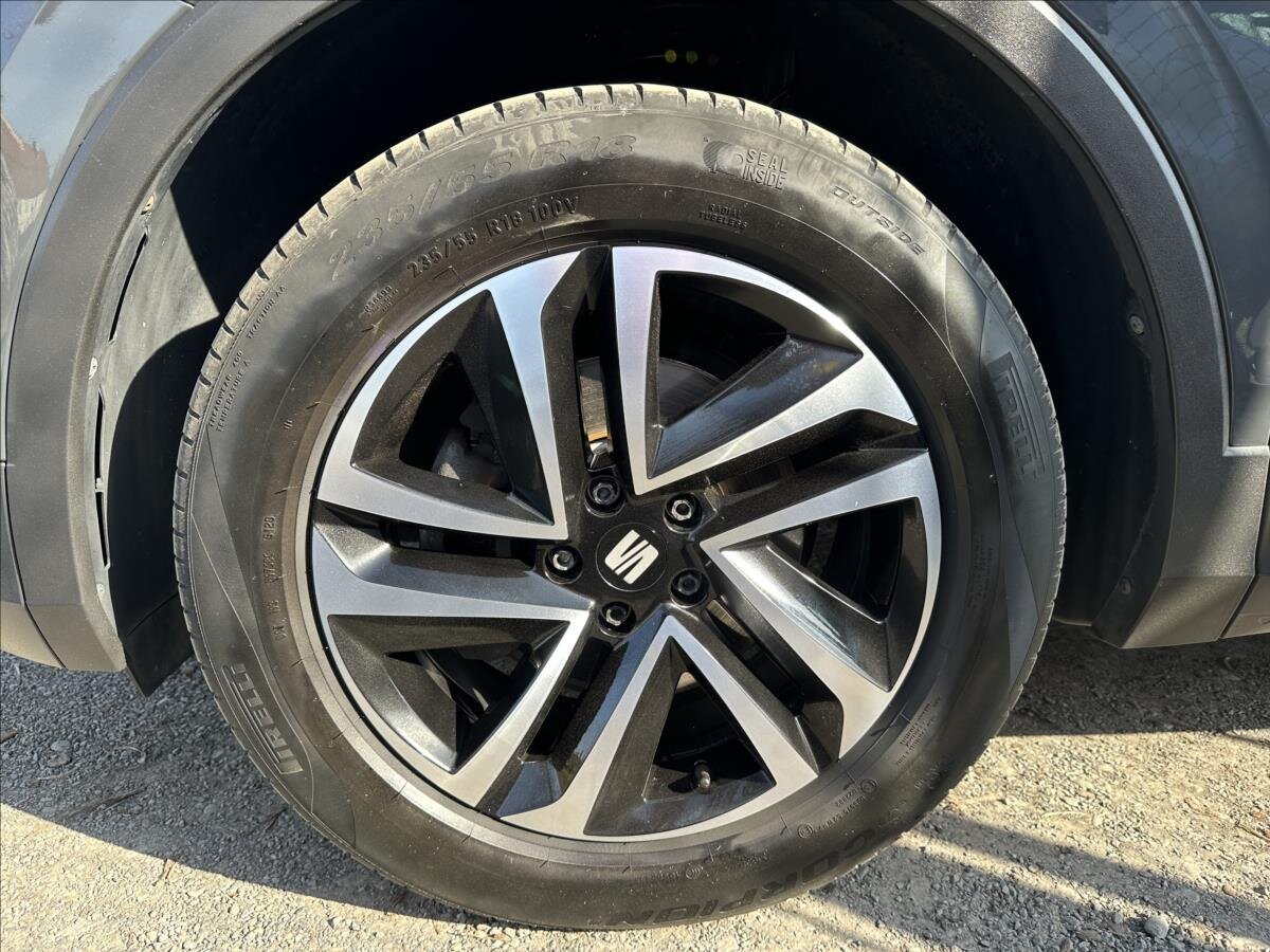 Seat Tarraco SUV / Terénní 1,5 l 110 kw