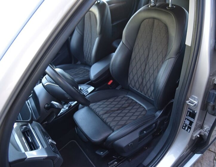 BMW X1 SUV / Terénní 2,0 l 140 kw