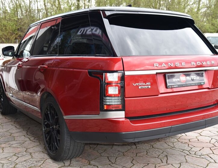 Land Rover Range Rover SUV / Terénní 4,4 l 250 kw