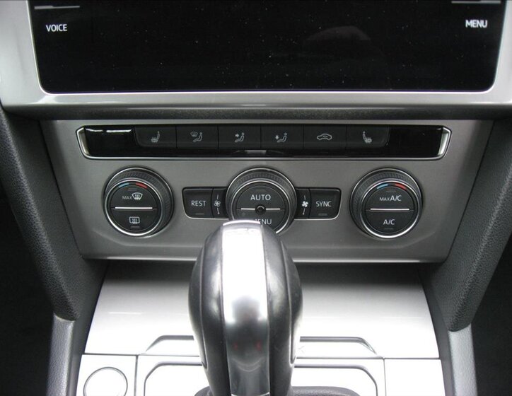 Volkswagen Passat 26