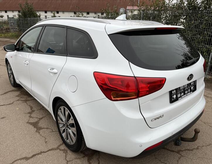 KIA Ceed 8