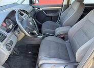 Volkswagen Touran MPV 2,0 l 103 kw