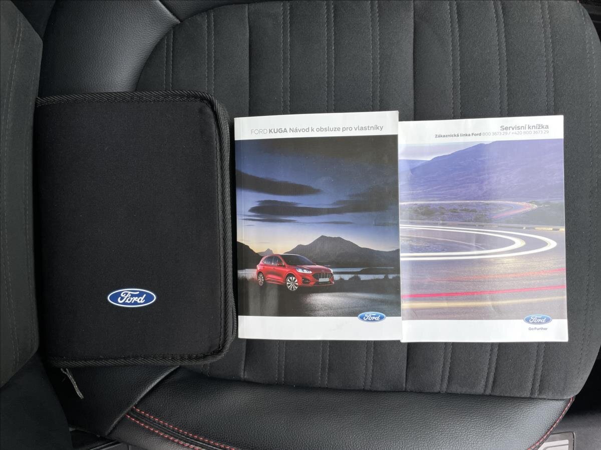 Ford Kuga SUV / Terénní 1,5 l 88 kw